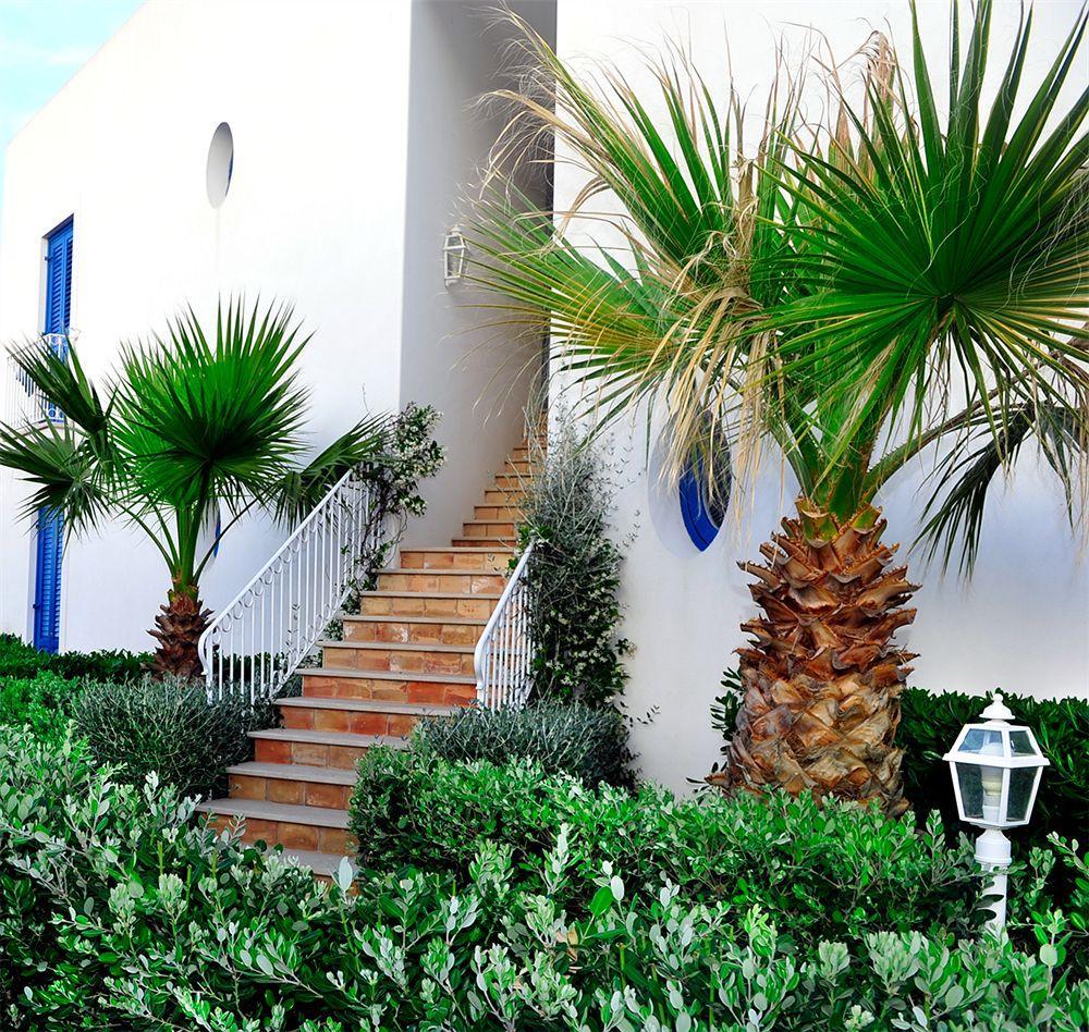 Cala La Luna Aparthotel Favignana