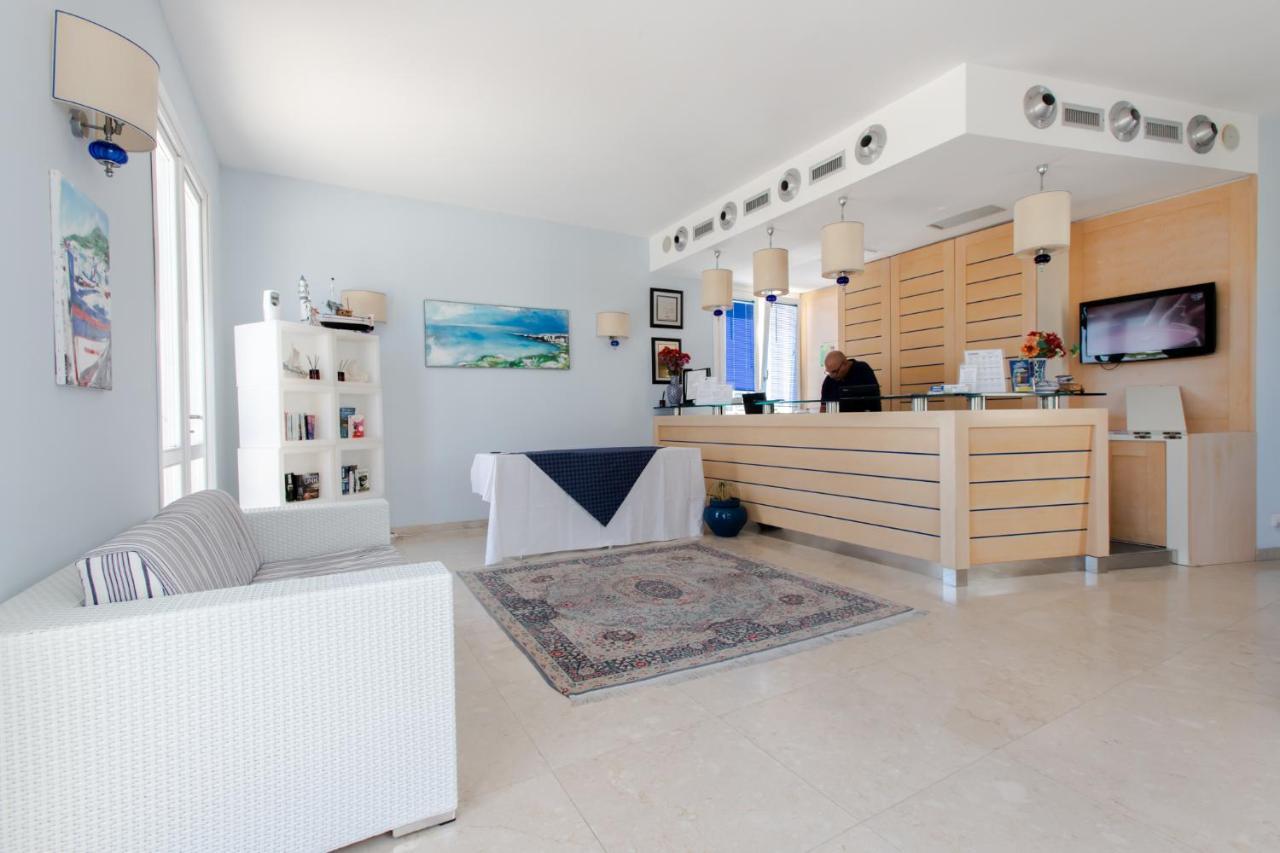 Villaggio Cala La Luna Aparthotel